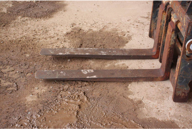 Telescopic handler Manitou MT 1440: picture 12 Telescopic handler Manitou MT 1440: picture 12