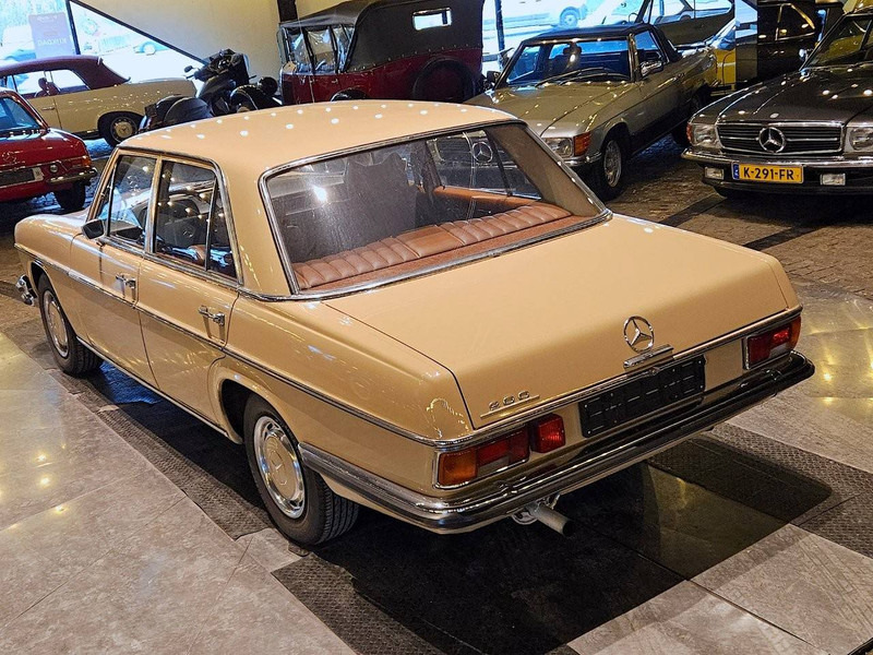 Mercedes-Benz 200-serie 200 - Saloon car: picture 4 Mercedes-Benz 200-serie 200 - Saloon car: picture 4