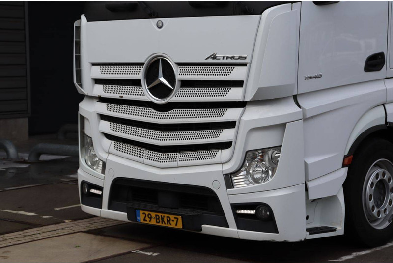 Cab chassis truck Mercedes-Benz ACTROS: picture 11 Cab chassis truck Mercedes-Benz ACTROS: picture 11