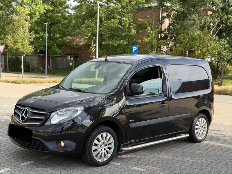 Mercedes-Benz Citan 111 CDI - Saloon car: picture 1 Mercedes-Benz Citan 111 CDI - Saloon car: picture 1