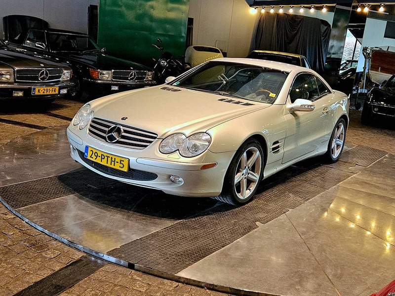 Mercedes-Benz SL-Klasse (R2xx) _ 500 - Saloon car: picture 1 Mercedes-Benz SL-Klasse (R2xx) _ 500 - Saloon car: picture 1