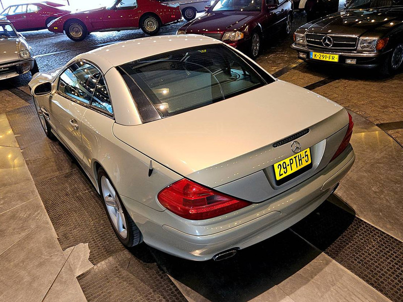 Mercedes-Benz SL-Klasse (R2xx) _ 500 - Saloon car: picture 4 Mercedes-Benz SL-Klasse (R2xx) _ 500 - Saloon car: picture 4