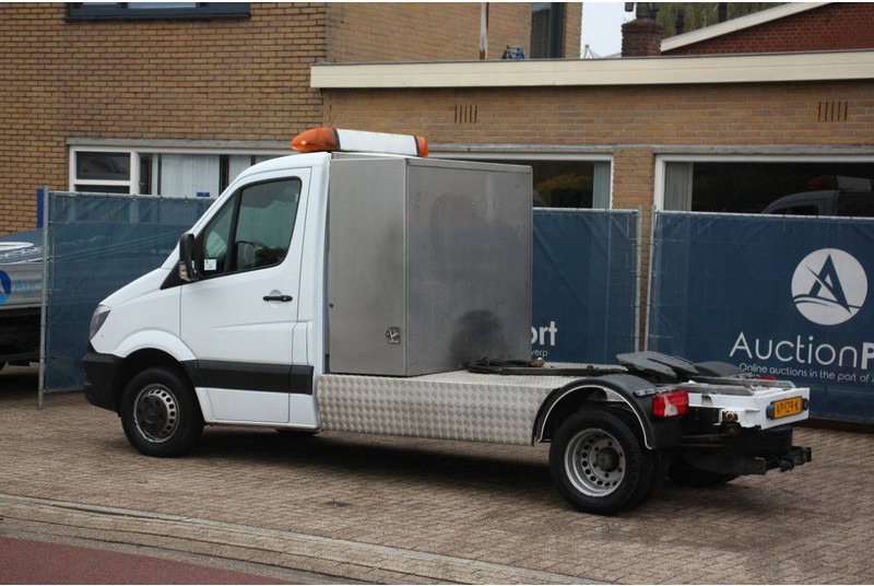 Mercedes-Benz Sprinter - Cab chassis truck: picture 3 Mercedes-Benz Sprinter - Cab chassis truck: picture 3