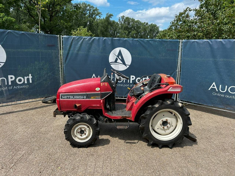Mitsubishi MT165 - Farm tractor: picture 1 Mitsubishi MT165 - Farm tractor: picture 1