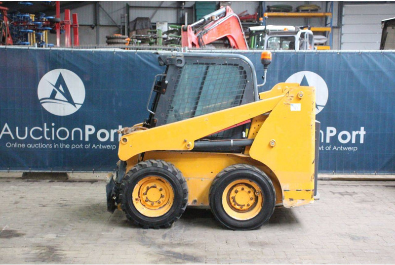 Mustang R135 - Wheel loader: picture 2 Mustang R135 - Wheel loader: picture 2