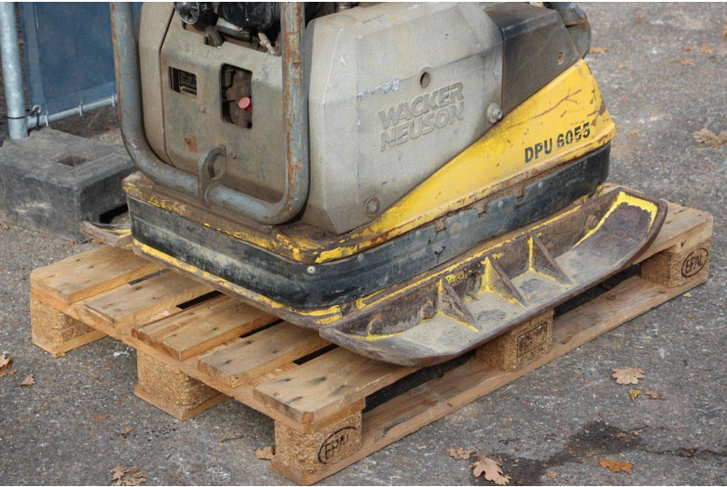 Plate compactor Neuson DPU 6055: picture 9