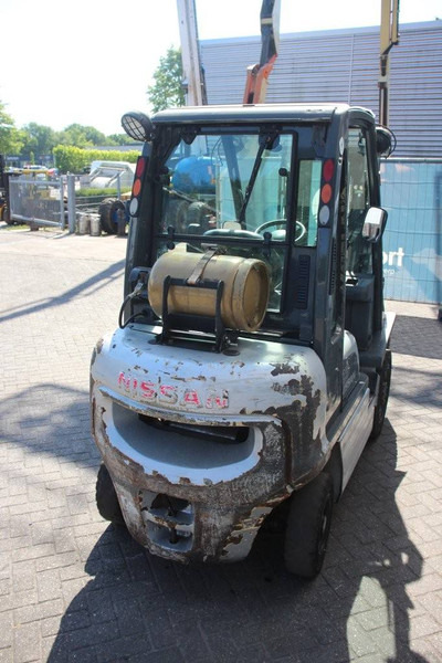 Nissan UD02A25PQ - LPG forklift: picture 5 Nissan UD02A25PQ - LPG forklift: picture 5