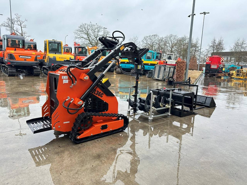 SDLOOL SL 36C - Crawler loader: picture 5 SDLOOL SL 36C - Crawler loader: picture 5