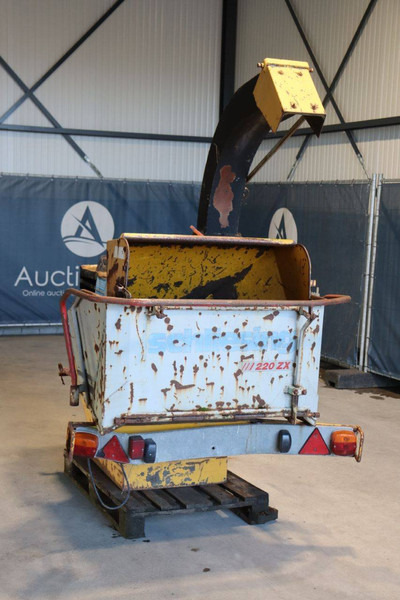 Schliesing 220-ZX-E - Wood chipper: picture 4 Schliesing 220-ZX-E - Wood chipper: picture 4