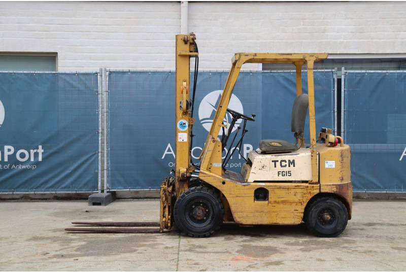 TCM FG15N2 - Diesel forklift: picture 2 TCM FG15N2 - Diesel forklift: picture 2
