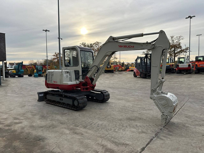 Takeuchi TB150C - Crawler excavator: picture 3 Takeuchi TB150C - Crawler excavator: picture 3