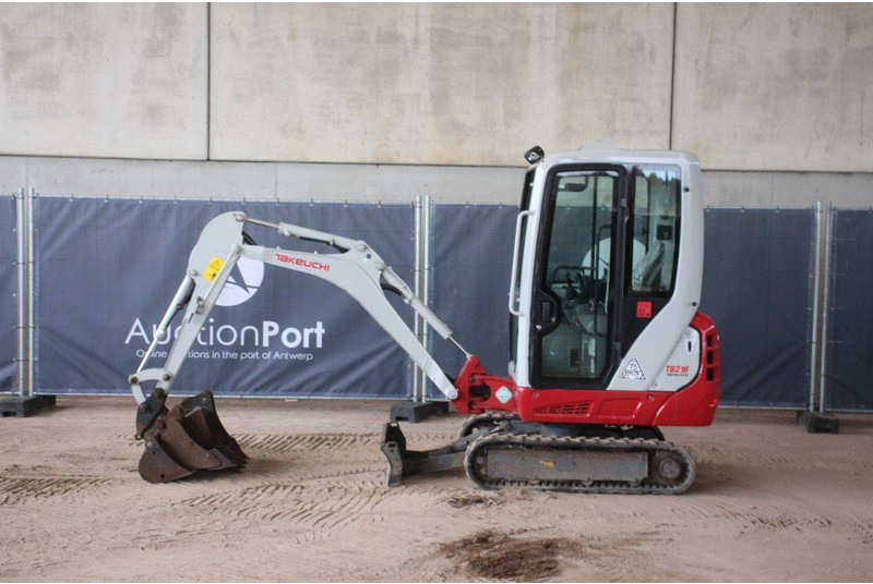 Takeuchi TB216 - Mini excavator: picture 2 Takeuchi TB216 - Mini excavator: picture 2