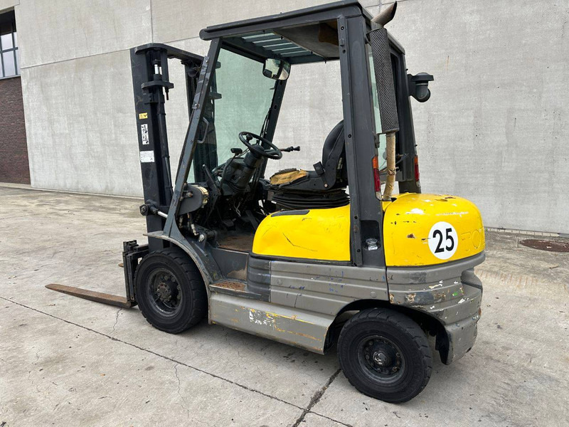 Toyota 55E - Diesel forklift: picture 3 Toyota 55E - Diesel forklift: picture 3
