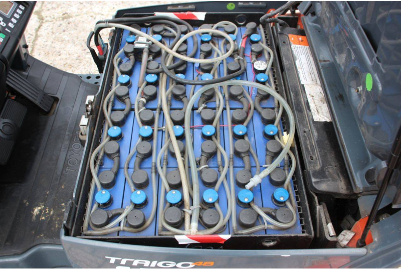 Electric forklift Toyota 8FBE15T: picture 19