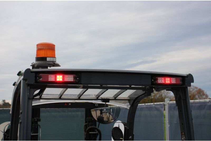 Electric forklift Toyota 8FBE15T: picture 17