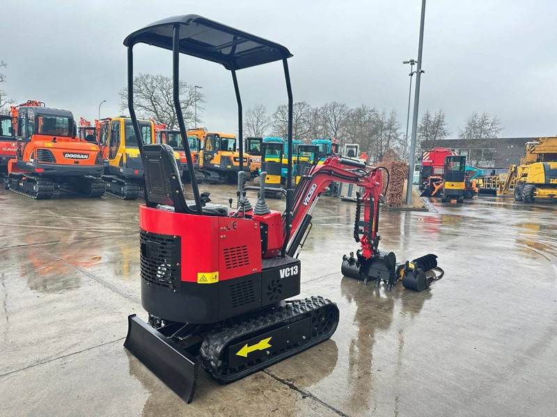 VICSEC VC13-R - Mini excavator: picture 5 VICSEC VC13-R - Mini excavator: picture 5