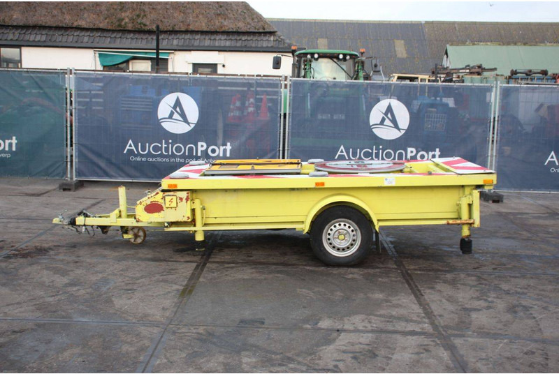 Van Weel VW1300P - Dropside/ Flatbed trailer: picture 2 Van Weel VW1300P - Dropside/ Flatbed trailer: picture 2