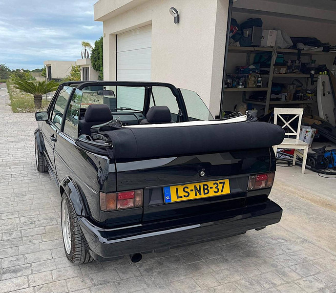Volkswagen Golf Cabriolet GLS - Saloon car: picture 3 Volkswagen Golf Cabriolet GLS - Saloon car: picture 3