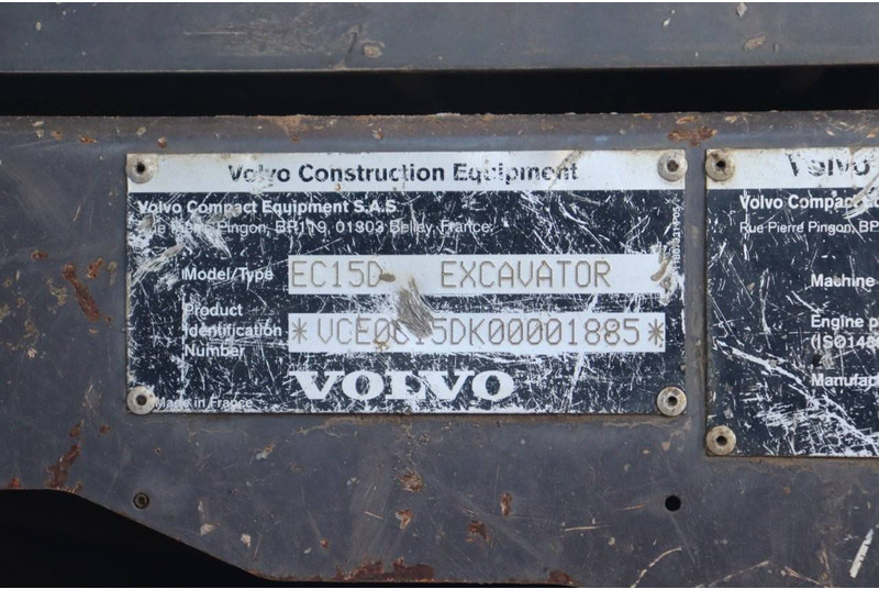 Mini excavator Volvo EC15D: picture 16