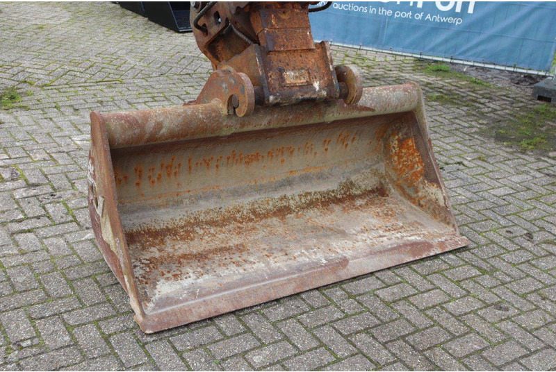 Wheel excavator Volvo EW160B: picture 14