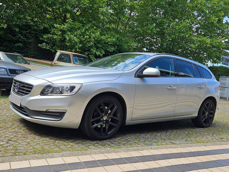 Volvo V60 D3 - Saloon car: picture 2 Volvo V60 D3 - Saloon car: picture 2