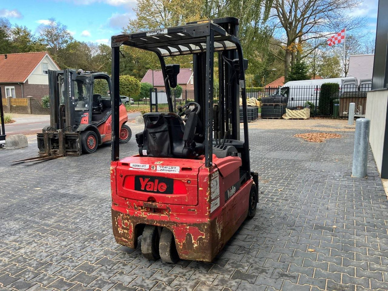 Yale ERP16ATF (SWB) E2380 - Electric forklift: picture 5 Yale ERP16ATF (SWB) E2380 - Electric forklift: picture 5