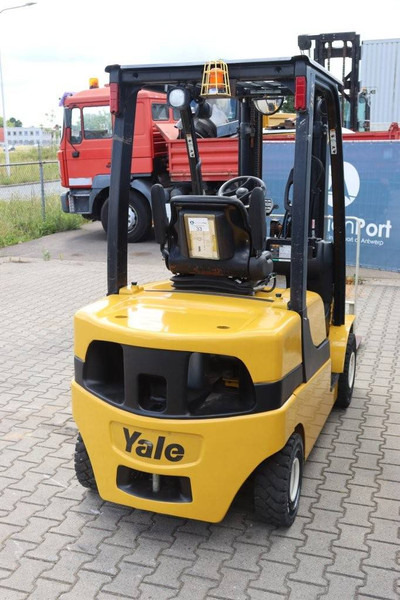 Yale GDP25LX E2200 - Diesel forklift: picture 5 Yale GDP25LX E2200 - Diesel forklift: picture 5