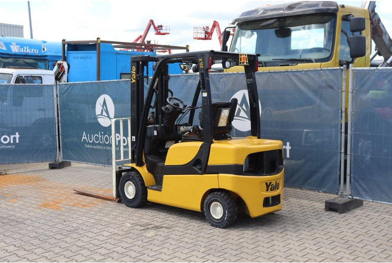 Yale GDP25LX E2200 - Diesel forklift: picture 3 Yale GDP25LX E2200 - Diesel forklift: picture 3