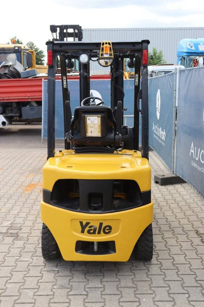 Yale GDP25LX E2200 - Diesel forklift: picture 4 Yale GDP25LX E2200 - Diesel forklift: picture 4