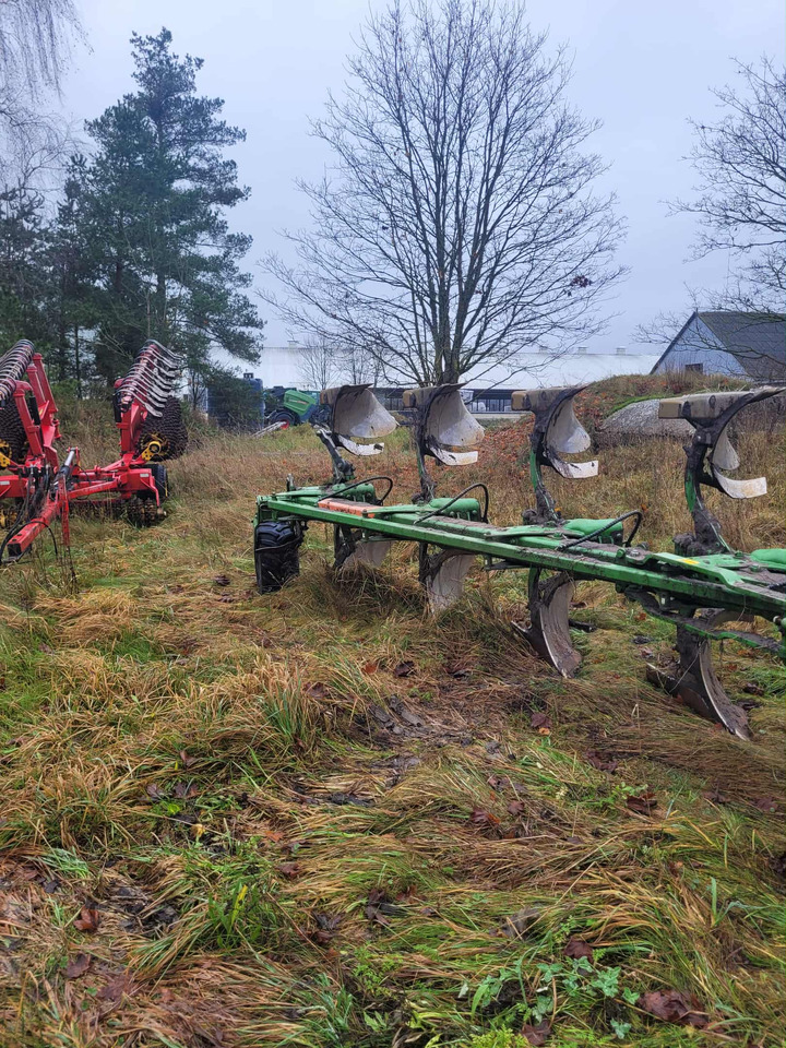 AMAZONE Cayros XS V - Plough: picture 3 AMAZONE Cayros XS V - Plough: picture 3