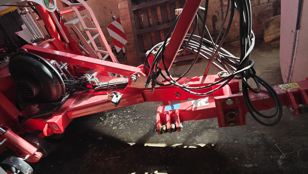 PÖTTINGER Terrasem C6 Artis - Combine seed drill: picture 5 PÖTTINGER Terrasem C6 Artis - Combine seed drill: picture 5