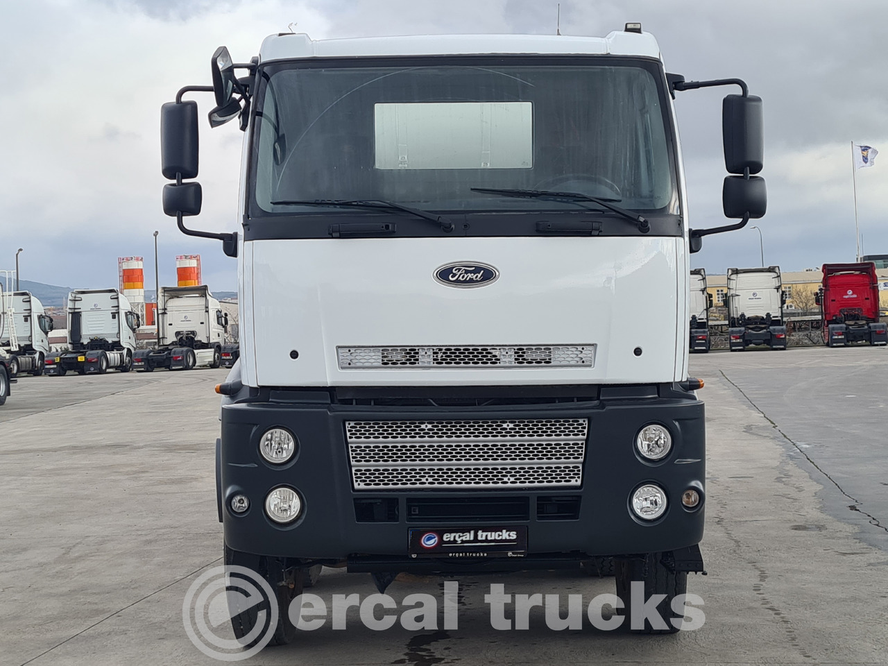 FORD Ford 2015 4136/ EURO 5 - AC-NEW ENGINE-CONCRETE MIXER - Tipper: picture 2 FORD Ford 2015 4136/ EURO 5 - AC-NEW ENGINE-CONCRETE MIXER - Tipper: picture 2