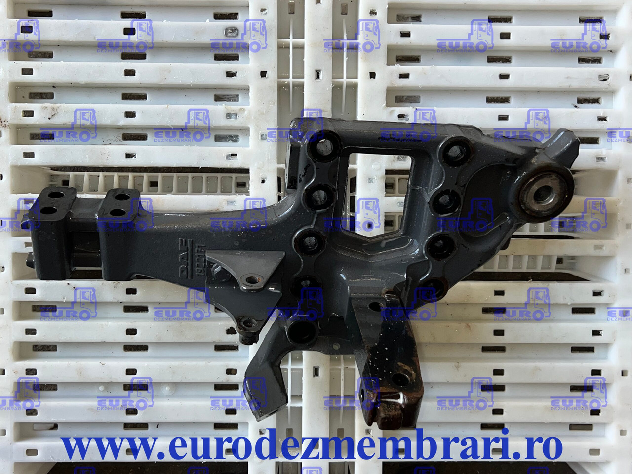 SUPORT CABINA STANGA SPATE DAF 1922171 192273 1892983 - Frame/ Chassis for Truck: picture 3 SUPORT CABINA STANGA SPATE DAF 1922171 192273 1892983 - Frame/ Chassis for Truck: picture 3