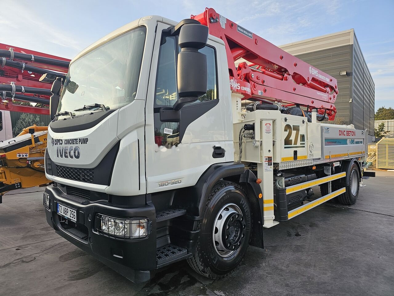 New Concrete pump truck DAF LF 310: picture 11