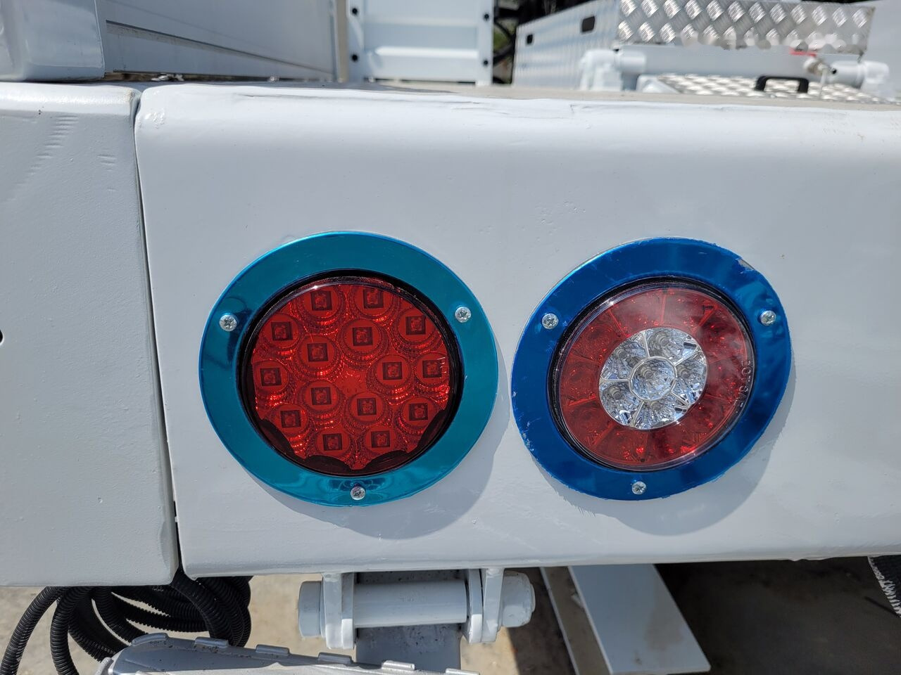 MERCEDES-BENZ New BMS BLP 14-09 on chassis - Concrete pump truck: picture 2 MERCEDES-BENZ New BMS BLP 14-09 on chassis - Concrete pump truck: picture 2