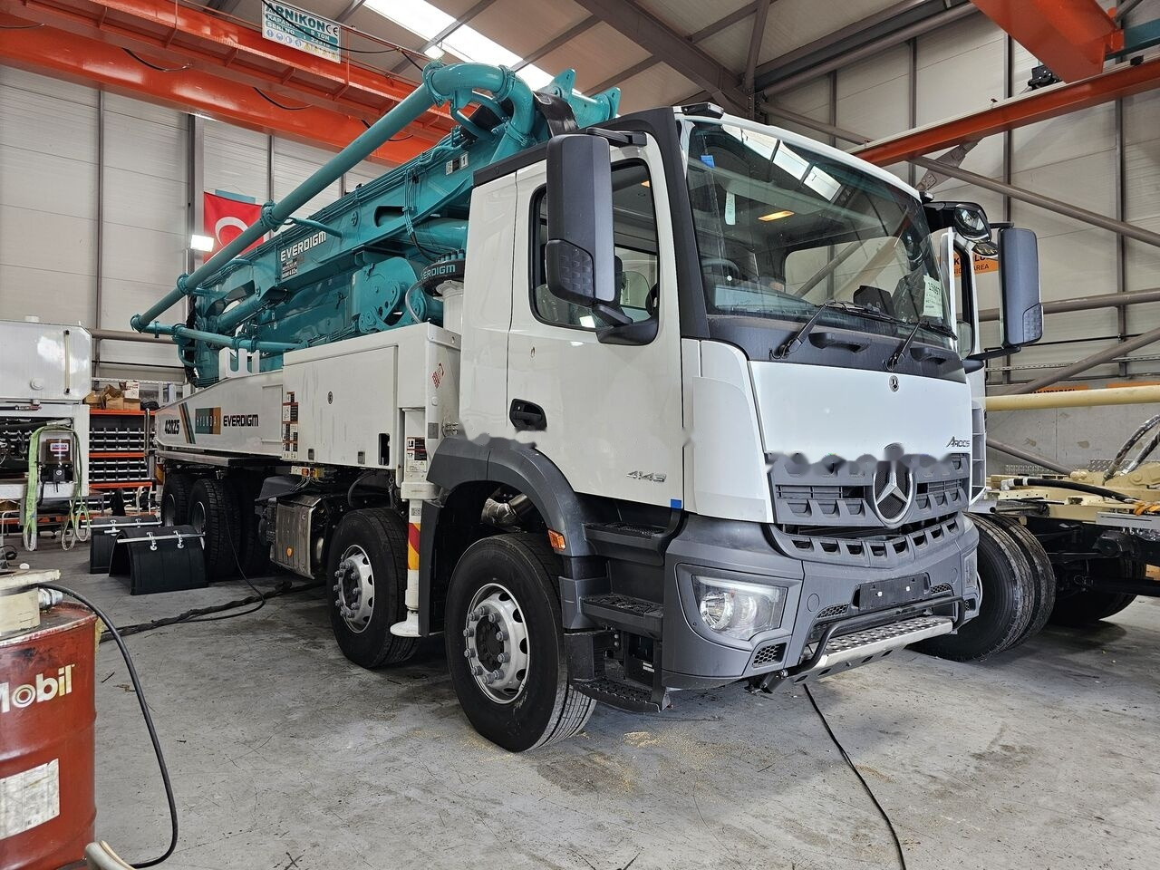 New Concrete pump truck Mercedes-Benz New Everdigm ECP 42 CX 5 ECP 42 CX5 on chassis: picture 16 New Concrete pump truck Mercedes-Benz New Everdigm ECP 42 CX 5 ECP 42 CX5 on chassis: picture 16