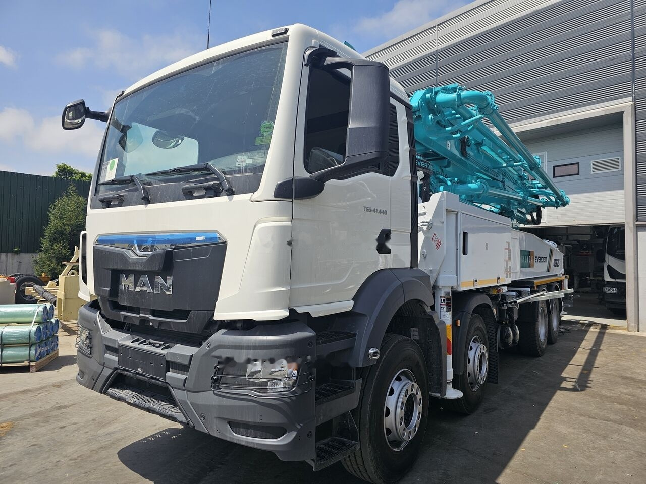 New Concrete pump truck Mercedes-Benz New Everdigm ECP 42 CX 5 ECP 42 CX5 on chassis: picture 11 New Concrete pump truck Mercedes-Benz New Everdigm ECP 42 CX 5 ECP 42 CX5 on chassis: picture 11
