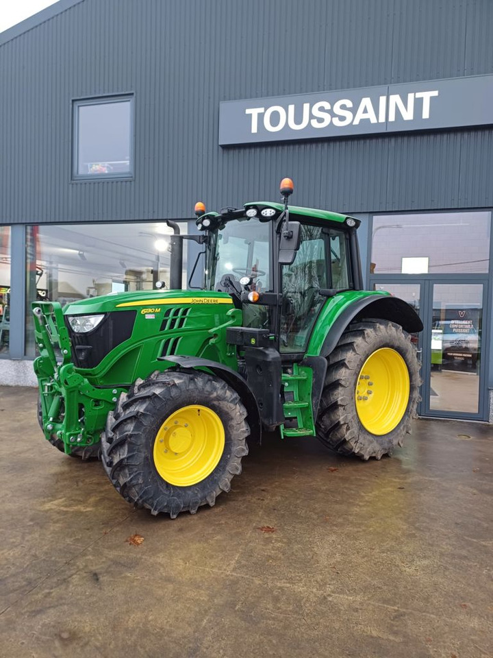John Deere 6130m - Farm tractor: picture 1 John Deere 6130m - Farm tractor: picture 1