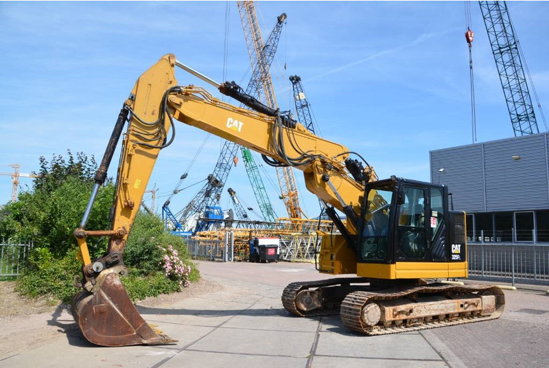 Cat 325 FL CR - Crawler excavator: picture 2 Cat 325 FL CR - Crawler excavator: picture 2