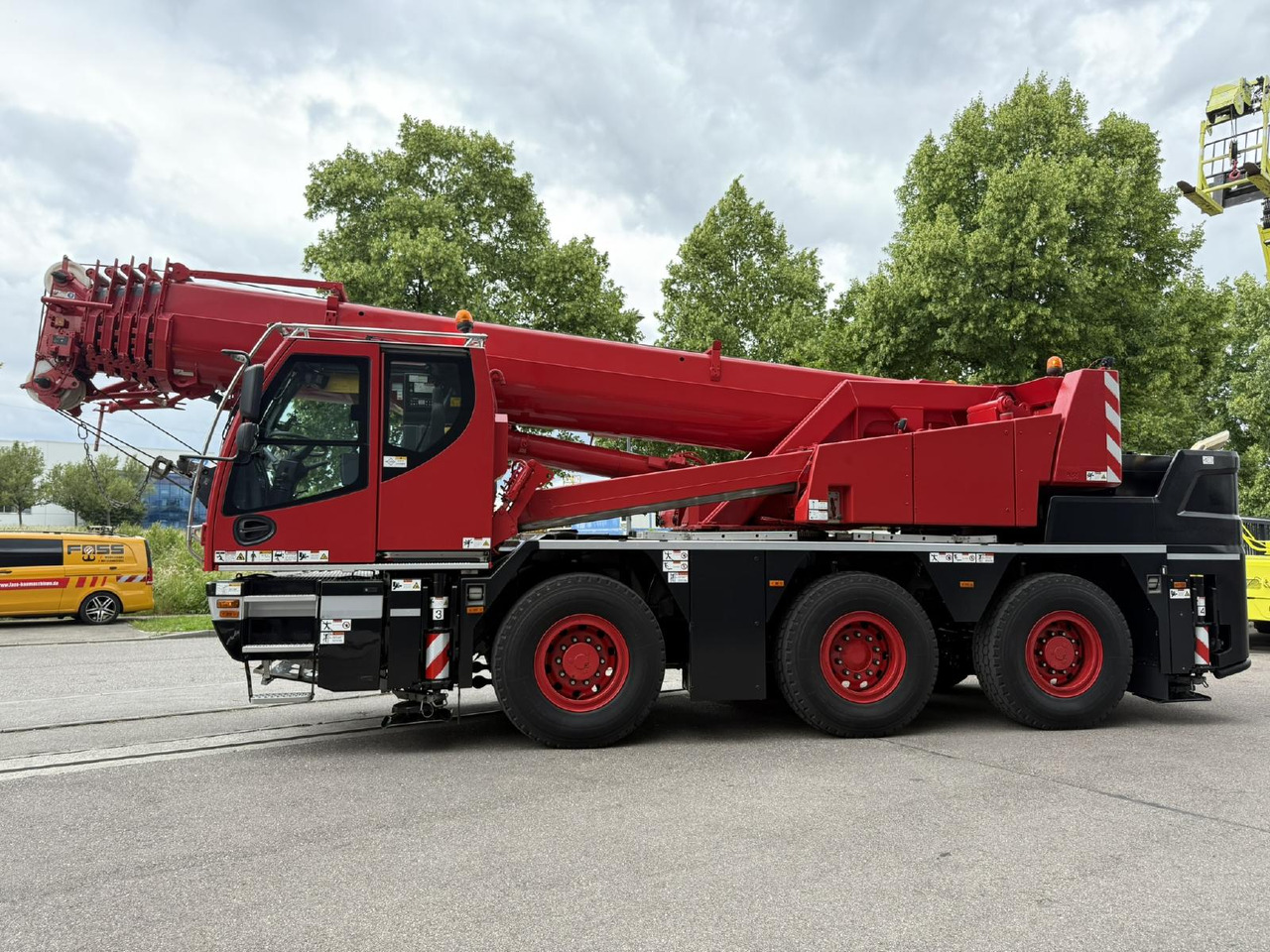 Mobile crane Liebherr LTC 1050-3.1 | VarioBase | Telematik: picture 6