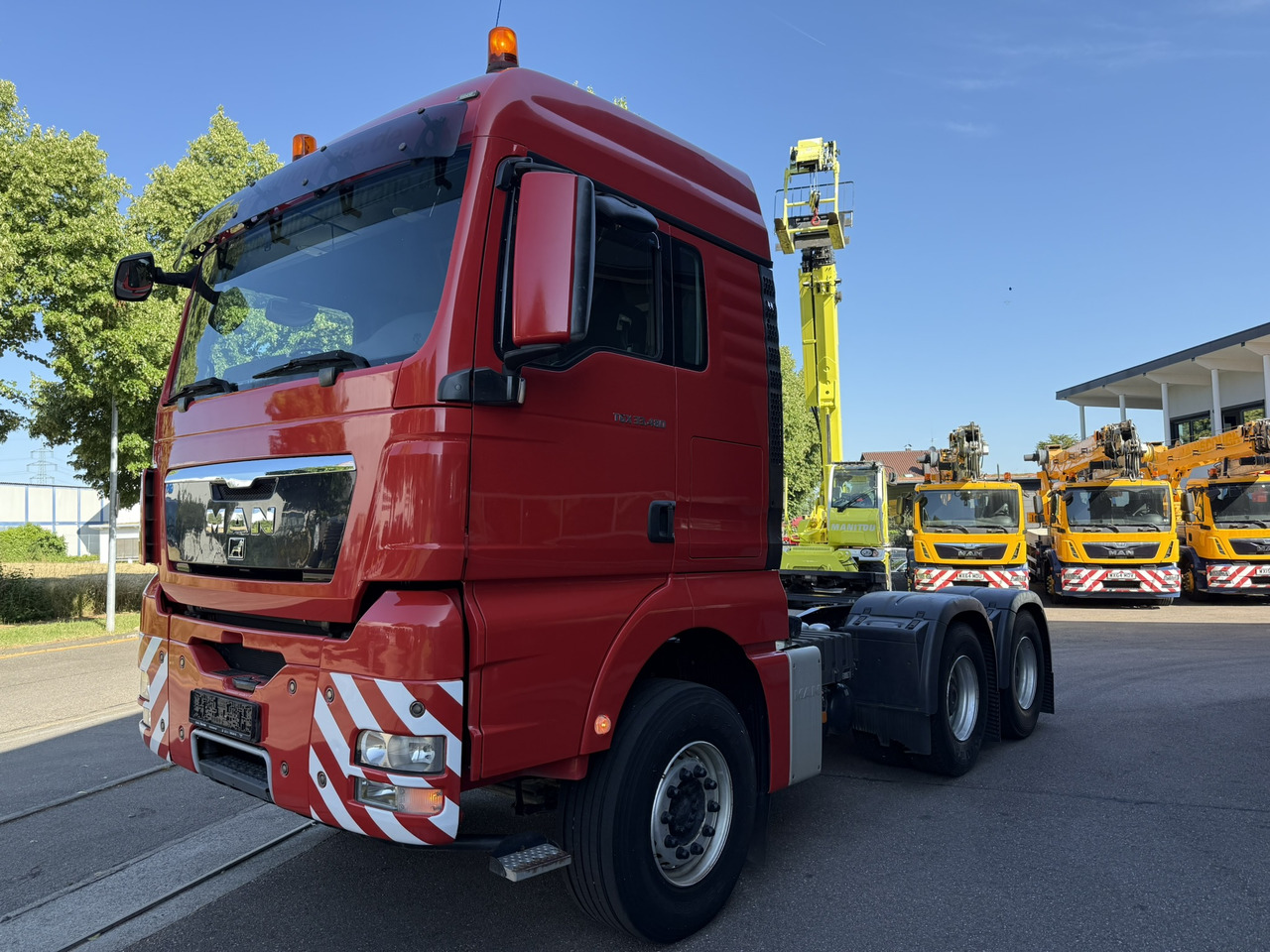 MAN TGX 33.480 6x4 BLS (zul. ZGG 120 t) - Tractor unit: picture 2 MAN TGX 33.480 6x4 BLS (zul. ZGG 120 t) - Tractor unit: picture 2