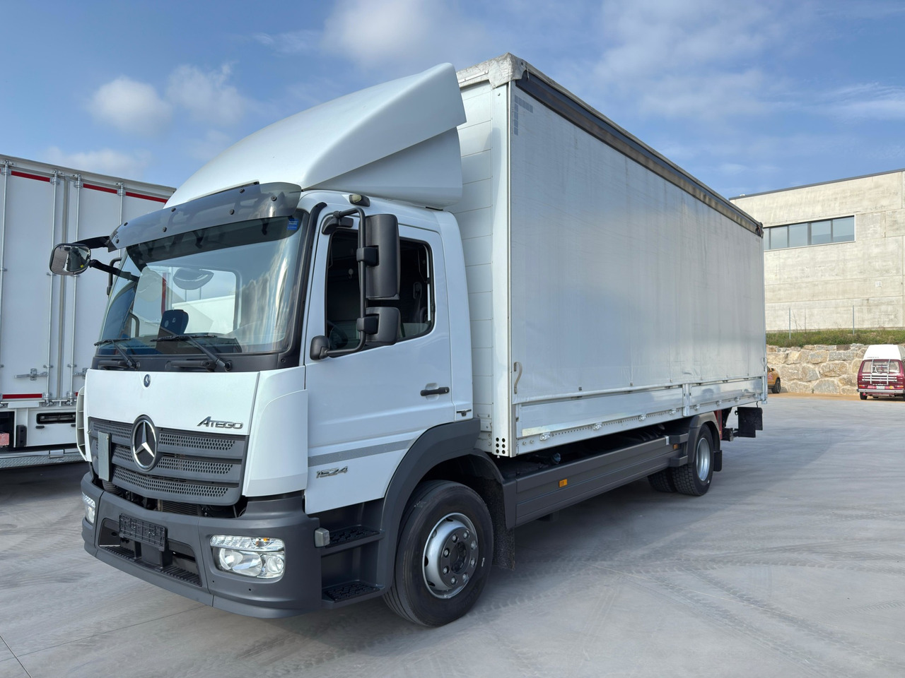 MERCEDES BENZ 15.24L Atego E6 (Semitauliner) - Curtain side truck: picture 1 MERCEDES BENZ 15.24L Atego E6 (Semitauliner) - Curtain side truck: picture 1