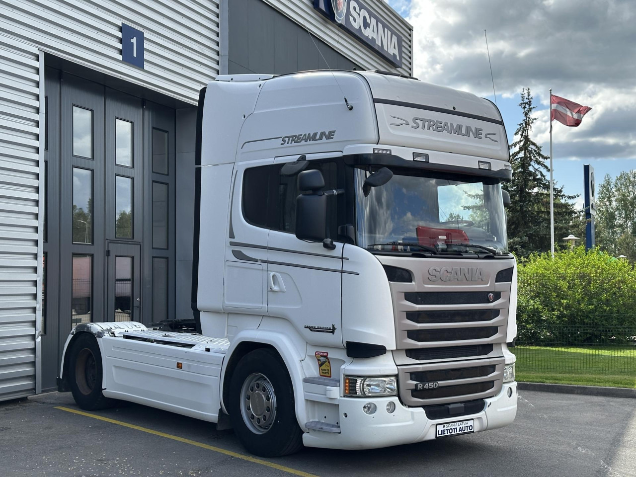 SCANIA R 450 LA4x2MNA - Tractor unit: picture 1 SCANIA R 450 LA4x2MNA - Tractor unit: picture 1