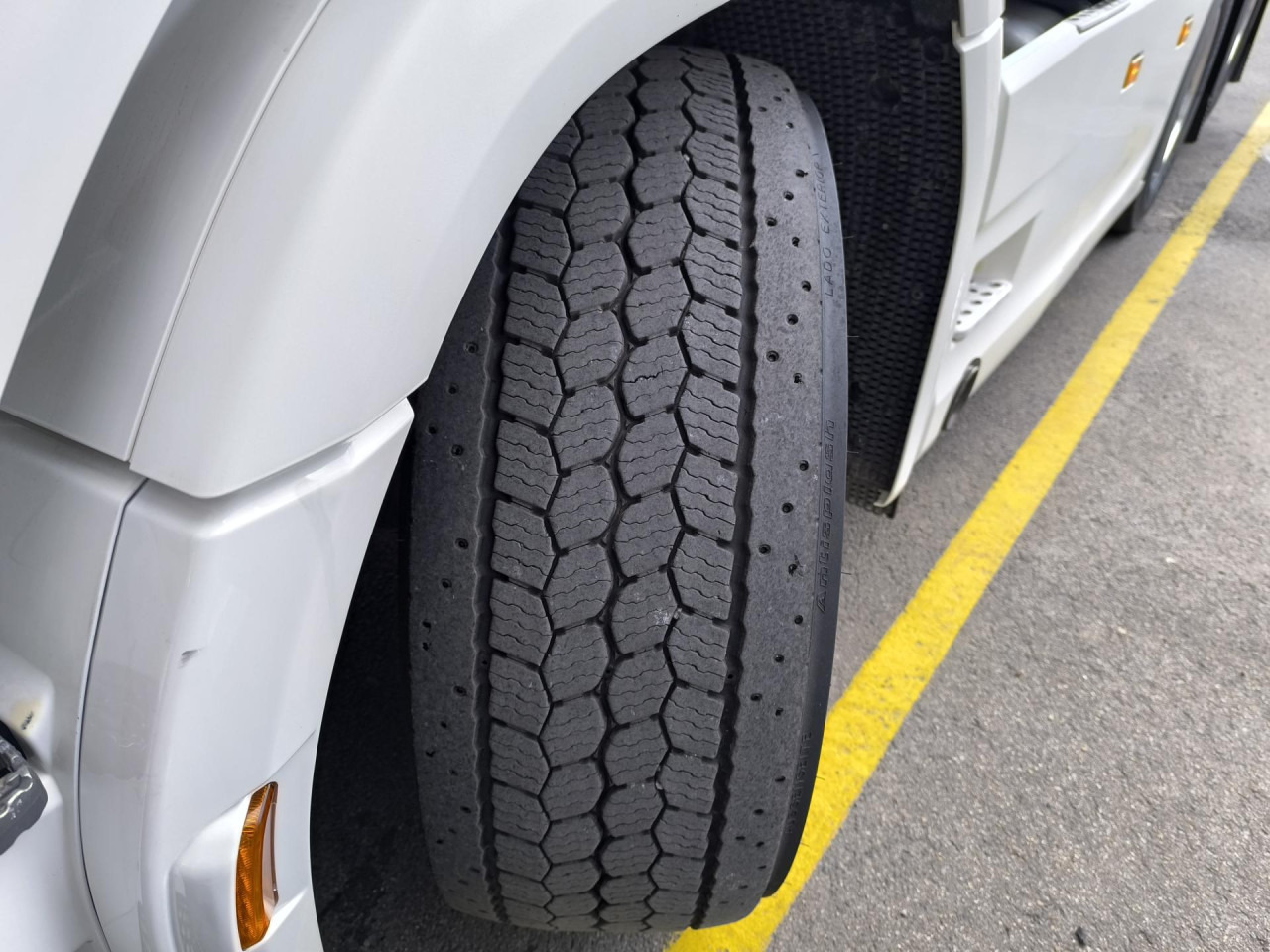 SCANIA R 500 A6x2NB - Tractor unit: picture 2 SCANIA R 500 A6x2NB - Tractor unit: picture 2