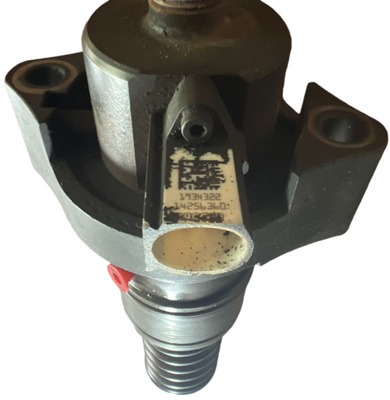 DAF 2017 - Fuel filter: picture 2 DAF 2017 - Fuel filter: picture 2