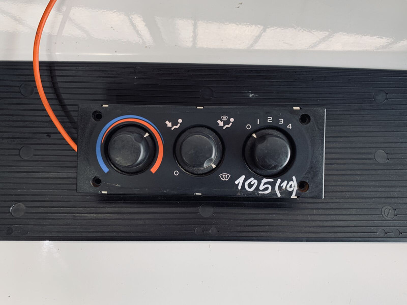 DAF XF 105 - Dashboard: picture 1 DAF XF 105 - Dashboard: picture 1