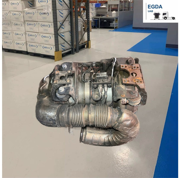 John Deere - Catalytic converter: picture 2 John Deere - Catalytic converter: picture 2