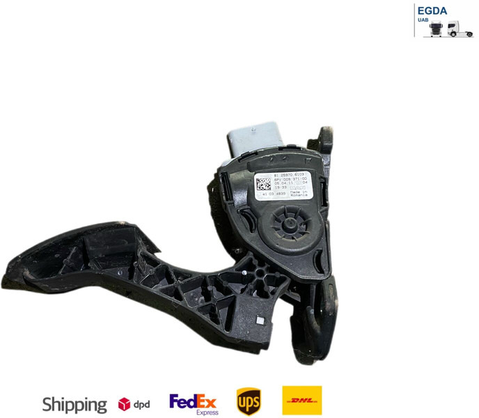 MAN - Pedal: picture 1 MAN - Pedal: picture 1