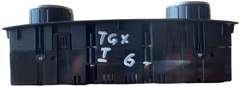 MAN  - Dashboard: picture 2 MAN  - Dashboard: picture 2