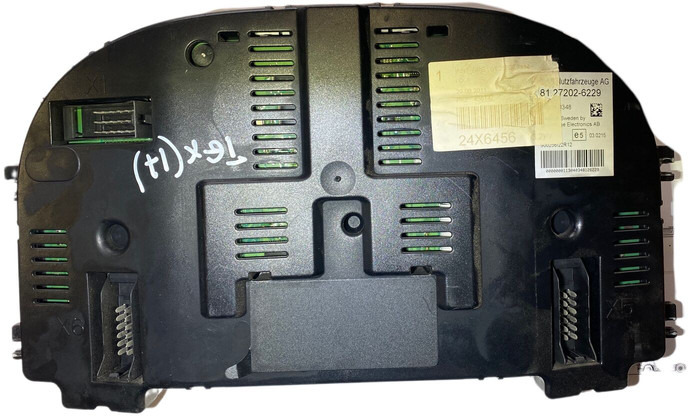 MAN - Dashboard: picture 2 MAN - Dashboard: picture 2